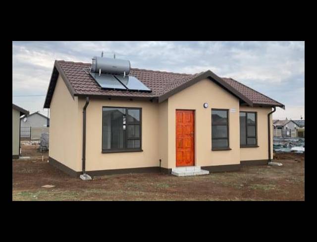 3 BEDROOM HOUSE FOR SALE IN WINDMILL PARK EXT